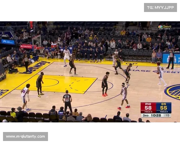 勇士主场力克76人，水花兄弟三分雨击溃对手